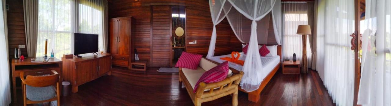 Marind Dive Eco Resort Waha Buitenkant foto